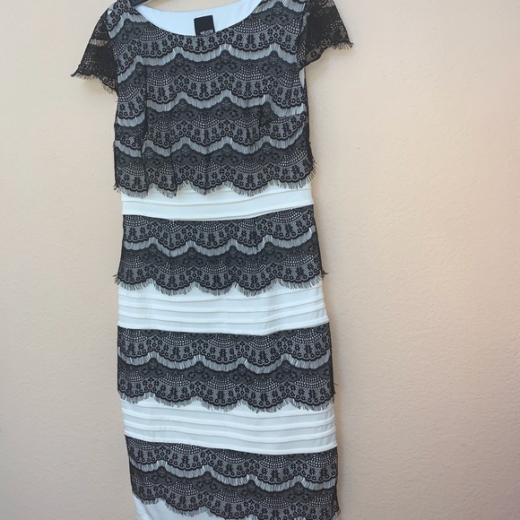 Melrose White Black Lace Cap Sleeve Dress Sz 12 - Picture 2 of 7